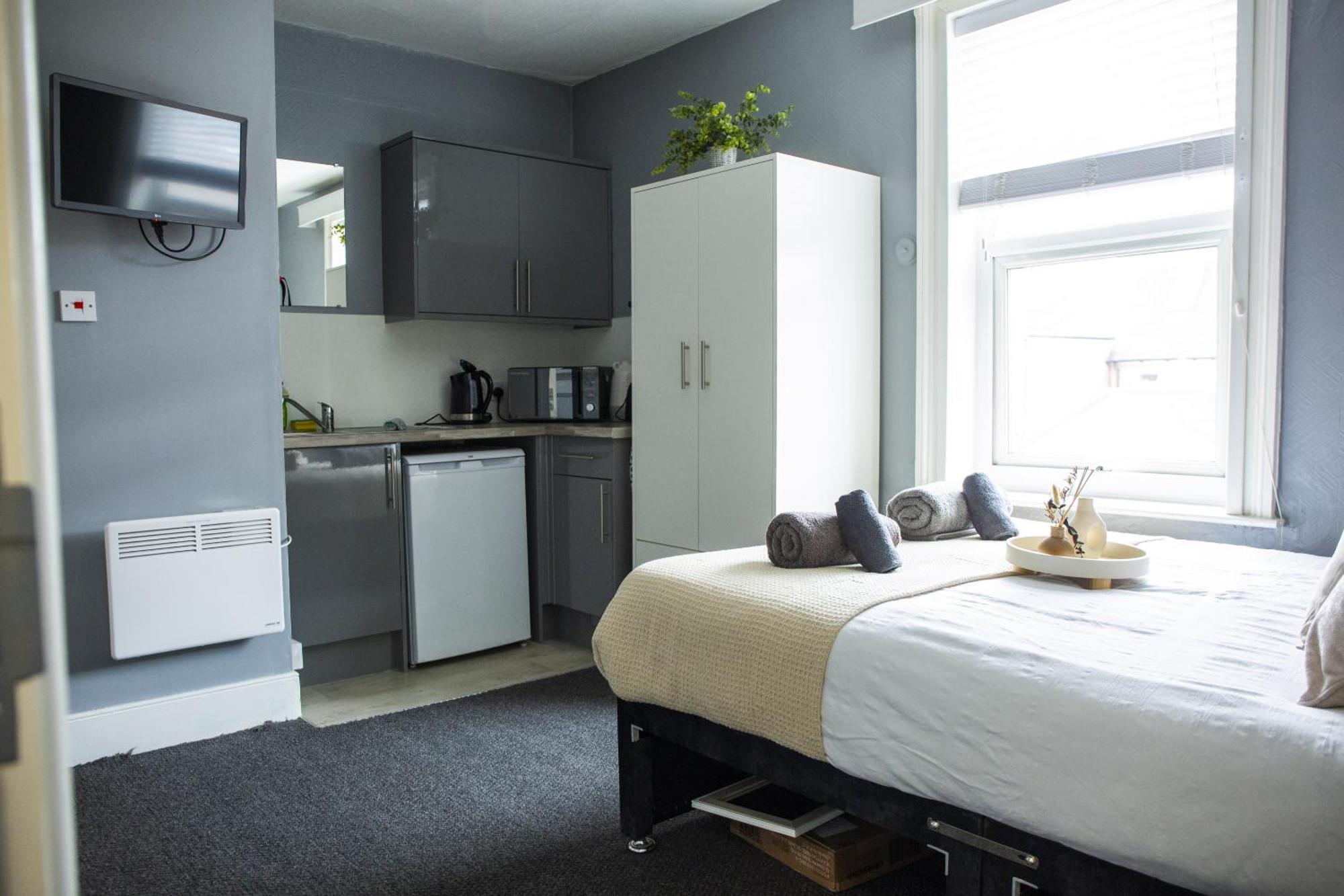 34 Evesham Road - Double Rooms Shottery Δωμάτιο φωτογραφία